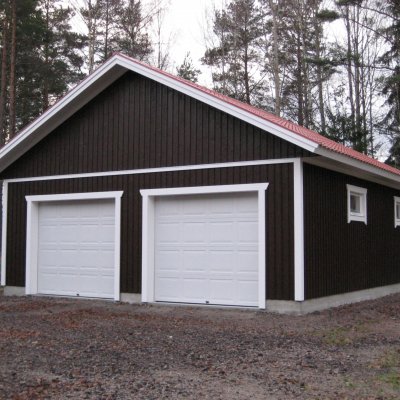 Ett garage med spolkant