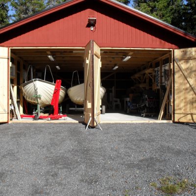 Garage med plats för båten
